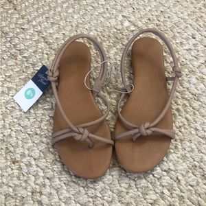 NWT tan / nude sandals